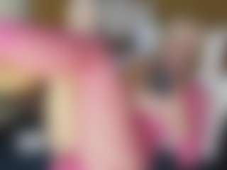 TaylorLove303's Live Sex Cam Show