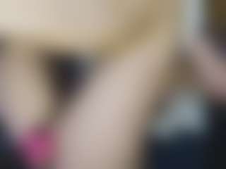 TaylorLove303's Live Sex Cam Show