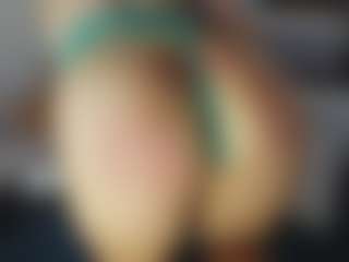 TaylorLove303's Live Sex Cam Show