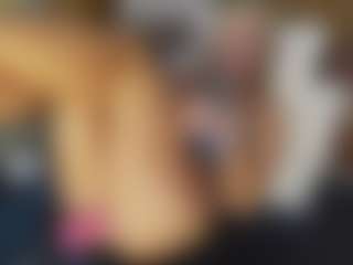 TaylorLove303's Live Sex Cam Show