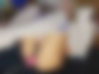 TaylorLove303's Live Sex Cam Show