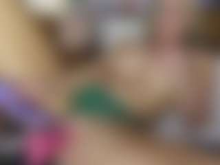 TaylorLove303's Live Sex Cam Show