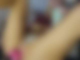 TaylorLove303's Live Sex Cam Show