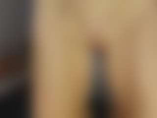 TaylorLove303's Live Sex Cam Show