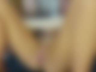 TaylorLove303's Live Sex Cam Show