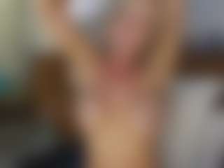 TaylorLove303's Live Sex Cam Show