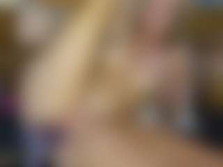 TaylorLove303's Live Sex Cam Show