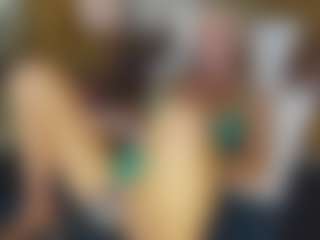 TaylorLove303's Live Sex Cam Show