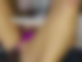 TaylorLove303's Live Sex Cam Show