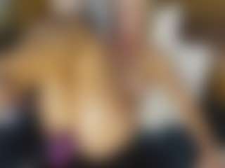 TaylorLove303's Live Sex Cam Show