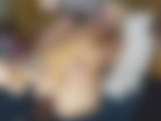 TaylorLove303's Live Sex Cam Show