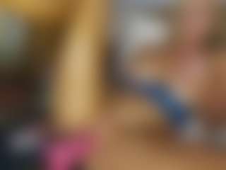 TaylorLove303's Live Sex Cam Show