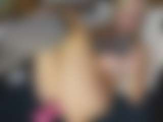 TaylorLove303's Live Sex Cam Show