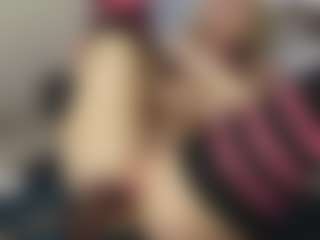 TaylorLove303's Live Sex Cam Show