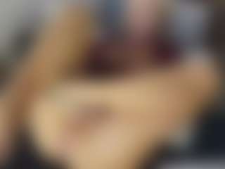 TaylorLove303's Live Sex Cam Show