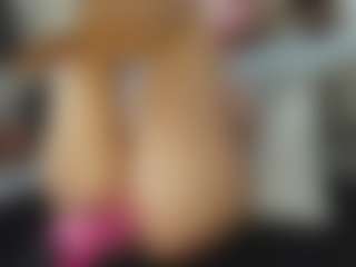 TaylorLove303's Live Sex Cam Show