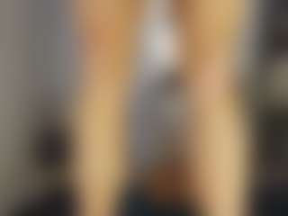 TaylorLove303's Live Sex Cam Show