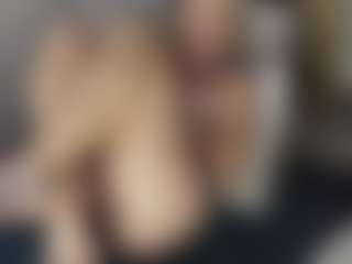 TaylorLove303's Live Sex Cam Show