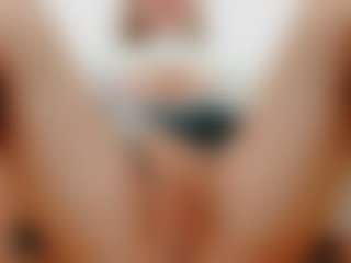 Live cam show with Eva-X-Jane - Mature on SpunkLive
