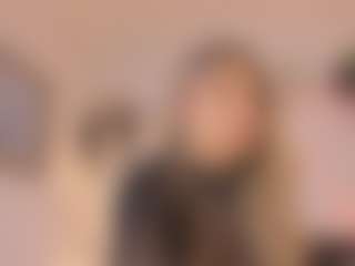 Anneee's Live Sex Cam Show