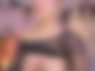Live cam show with Anneee - Cumshot on Camsoda