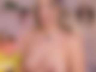Anneee's Live Sex Cam Show