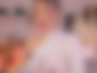Live cam show with Anneee - Cumshot on Camming Site