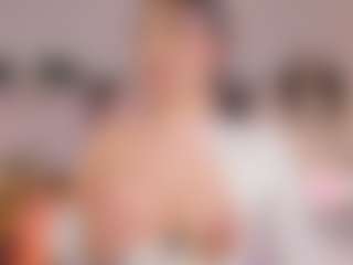 Anneee's Live Sex Cam Show
