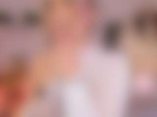 Anneee's Live Sex Cam Show