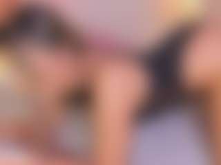 Anneee's Live Sex Cam Show