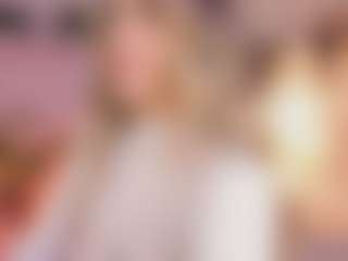 Anneee's Live Sex Cam Show