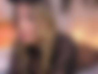 Anneee's Live Sex Cam Show