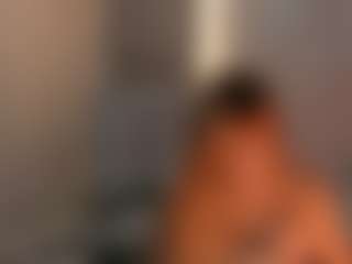Live cam show with Caroline Grace - Small Tits on sexytreat.net