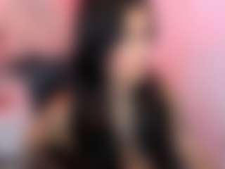 Live cam show with ValNeeko - Teen (18+) on livesuperchat.net | colombia