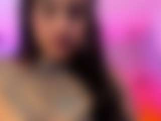 Live cam show with ValNeeko - Squirt on Camsoda