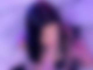 Live cam show with ValNeeko - Latina on xDating | colombia
