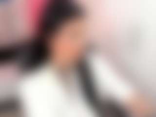 Live-camshow met ValNeeko - Colombia op Camsoda