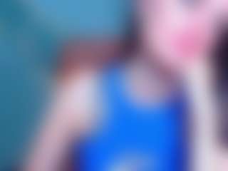 Live cam show with MilaLoona - Facial on Soda Cam