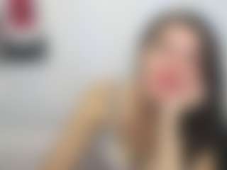 Live cam show with MilaLoona - Facial on Milfs Live