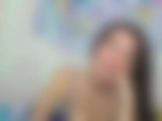 Live cam show with MilaLoona - Office on madthumbs