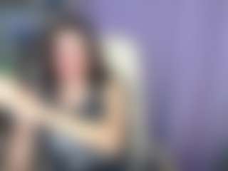 Live cam show with MilaLoona - Shaved on Soda Cam