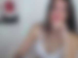 Live cam show with MilaLoona - Lesbian on Camsoda