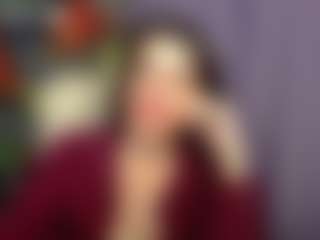 Live cam show with MilaLoona - Office on xfollow cams