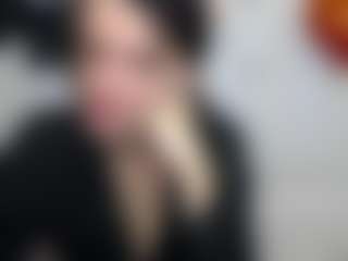 Live cam show with MilaLoona - Lesbian on Hubzter Live