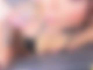 Live cam show with miiss-sofiii - Black Amateur on Camming Site