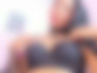 Live cam show with miiss-sofiii - Ebony on sexylive.show | colombia