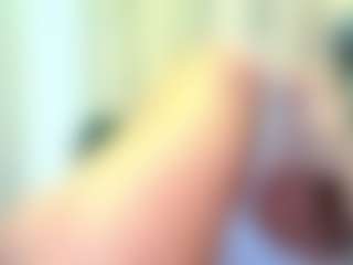 Live cam show with Celestee-pretty - Amateur MILF on Camming Site