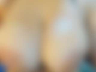 Live cam show with Danny Og - Nails on CamSextacy