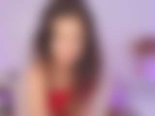 Live cam show with Anna - Average on Mixed Magazine Live