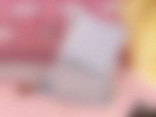 Live cam show with Jannaday - Double Penetration on Gym Cam Girls